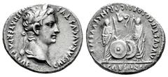 Roman Imperatorial Augustus. Denarius. 7-6 BC. Rome. (Ric-207). (Bmcre-433). (Rsc-43c). Anv.: CAESAR AVGVSTVS DIVI F PATER PATRIAE. Laureate head on the right. Rev.: AVGVSTI F COS DESIG PRIN C IVVENT.