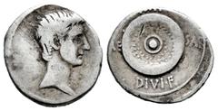 Roman Imperatorial Augustus. Denarius. 31 BC. Mint in Northern Italy or travelling with Octavian in Illyricum. (Ffc-101). (Ric-543a). (Cal-682). Anv.: Bare head of Augustus right. Rev.: IMP., above ro