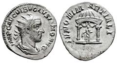 Roman Imperial Volusian. Antoninianus. 251-253 AD. Rome. (Ric-173). (C-45). Anv.: IMP CAE C VIB VOLVSIANO AVG Radiate, draped and cuirassed bust to right. Rev.: IVNONI MARTIALI Juno seated front in ro