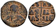 Byzantine Empire Anonymous. Time of Romano III. Nummus. 1028-1024 AD. Constantinople. (Doc-B.1/64). (Sear-1823). Anv.: + ЄMMA NOVHA, facing bust of Christ Pantokrator; IC-XC across fields. Rev.: + IS-