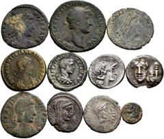 Large Lots Lot of 11 ancient world coins; 1 Greek drachm and 10 Roman pieces, 4 in silver and 6 bronzes. TO EXAMINE. F/Almost VF. Est...150,00. Spanish description: Lote de 11 monedas de mundo antiguo