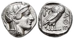 Greek Coins Attica. Athens. Tetradracma. 449-413 a.C. (Gc-2526). Anv.: Cabeza de Atenea con casco a derecha. Rev.: Lechuza a derecha, mirando de frente con rama de olivo y creciente, delante AOE. Ag. 