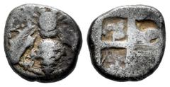 Greek Coins Ionia. Ephesos. Drachm. 500-420 a.C. (SNG Kayhan-140). Anv.: Bee; (ΕΦEΣI)ON around. Rev.: Quadripartite incuse square. Ag. 3,28 g. Almost VF. Est...60,00. Spanish Description: Ionia. Ephes