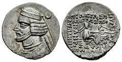 Greek Coins Kingdom of Parthia. Orodes II. Drachm. 50-42 a.C. Mithradatkart. (Sellwood-46.11). (Shore-234). (Sunrise-370). Anv.: Diademed and draped bust left; crescent to right. Rev.: Archer (Arsakes