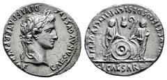 Roman Imperatorial Augustus. Denarius. 7-6 a.C. Rome. (Ric-207). (Bmcre-433). (Rsc-43c). Anv.: CAESAR AVGVSTVS DIVI F PATER PATRIAE. Laureate head on the right. Rev.: (AV)GVSTI F COS DESIG PRINC IVVEN
