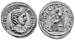 Roman Imperial Otacilia Severa. Antoninianus. 244-246 d.C. Rome. (Ric-IV 123c). (Rsc-53). Anv.: MARCIA OTACIL SEVERA AVG, diademed and draped bust to right, set on crescent. Rev.: PVDICITIA AVG, Pudic