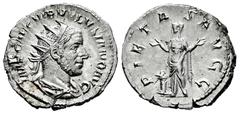 Roman Imperial Volusian. Antoninianus. 251-253 d.C. Rome. (Ric-182). (C-88). Anv.: IMP CAE C VIB VOLVSIANO AVG. Radiate, draped and cuirassed bust right. Rev.: PIETAS AVGG. Pietas, veiled, standing le