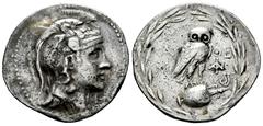 Greek Coins Attica. Athens. New Style Tetradrachm. 164/3-140/39 BC. (Thompson-79). (Hgc-4,1602). Anv.: Head of Athena to right, wearing crested Attic helmet decorated with vine tendril and Pegasos. Re