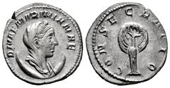 Roman Imperial Diva Mariniana. Antoninianus. 254-256 d.C. Rome. (Ric-IV 4). (Rsc-4). Anv.: DIVAE MARINIANAE, diademed, veiled and draped bust to right, set on crescent. Rev.: CONSECRATIO, peacock in s