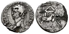 Roman Imperial Divus Claudius. Fourée Denarius. October-December 54 AD. Rome. (Ric-5). (Bmcre-6). (C-32). Anv.: DIVVS CLAVDIVS AVGVSTVS Laureate head of Divus Claudius to left. Rev.: Ornamental quadri