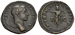 Imperio Romano Alejandro Severo. Sestercio. 230 a.C. Roma. (Ric-500). Anv.: IMP SEV ALEXANDER AVG. Cabeza laureada a derecha. Rev.: P M TR P VIIII COS III P P / S - C. Sol de pie, de frente, con la ca
