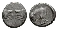 Greek Coins Karia. Hemiobol. 500-450 BC. Uncertain mint. (SNG Keckman-912 (tetartemorion)). (Klein-501). (Tesorillo-Misia 3, Plate Coin). Anv.: Confronted foreparts of two bulls. Rev.: Forepart of bul