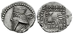 Greek Coins Kingdom of Parthia. Pakoros I. Drachm. 78-120 AD. Ekbatana. (Sellwood-78.6 (Vologases III)). (Sunrise-78.6). (Tesorillo-Partia 11, Plate Coin). Anv.: Diademed head to left, with long beard