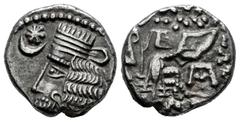 Greek Coins Kingdom of Parthia. Vardanes I. Drachm. 38 - 46 AD. Mithradatkart. (Sellwood-63.13 (Artabanus II)). Anv.: Diademed and draped bust of Vardanes I to left; to left, star in crescent. Rev.: A