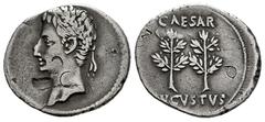 Roman Imperatorial Augustus. Denarius. 19-18 BC. Caesaraugusta (Zaragoza). (Ffc-31). (Ric-33b). (Cal-708). Anv.: Head laureate or oak of Augustus left. Rev.: CAESAR AVGVSTVS above and below two laurel