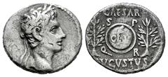 Roman Imperatorial Augustus. Denarius. 20-19 BC. Colonia Patricia (Córdoba). (Ffc-32). (Ric-36a). (Cal-796). Anv.: Head laureate or oak of Augustus right. Rev.: CAESAR AVGVSTVS S.P.Q.R. above and belo