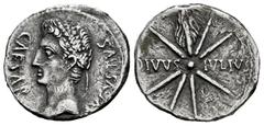 Roman Imperatorial Augustus. Denarius. 19-18 BC. Caesar Augusta (Zaragoza). (Ffc-76). (Ric-37b). (Cal-703). Anv.: CAESAR AVGVSTVS head of Augustus left wearing oak-wreath. Rev.: DIVVS - IVLIVS across 