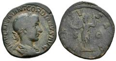Roman Imperial Gordian III. Sestertius. 240 AD. Rome. (Ric-273). Anv.: IMP CAES M ANT GORDIANVS AVG, laureate, draped and cuirassed bust right. Rev.: VIRTVS AVG, Virtus standing facing, head left, hol