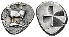 Greek Coins / Grecia Antigua Bizantion. Tracia. Dracma-Drachm. 416-357 a.C. (Cy-1531). Anv.: Toro marchando a izquierda sobre delfín, encima leyenda. Rev.: Cuadrado incuso cuatripartito. Ag. 5,29 g. M
