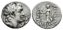 Greek Coins / Grecia Antigua Reino Capadocia. Ariarathes VI. Dracma-Drachm. 130-116 a.C. (Gc-7290 similar). Anv.: Cabeza diademada a derecha. Rev.: Atenea en pie a izquierda con Victoria, alrededor le
