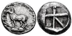 Greek Coins / Grecia Antigua Asia Menor. Estátera. s. IV a.C. Incierta. Anv.: Carnero parado a izquierda sobre una base indeterminada. Rev.: Cuadrado incuso con divisiones asimétricas. Ag. 11,15 g. Ap