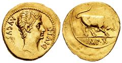 Roman Republican / República Romana Augusto. Áureo. 15-13 a.C. Lugdunum. (Ric-166a). (Cal-212). (Ch-136). Anv.: AVGVSTVS DIVI F. Busto desnudo a derecha. Rev.: IMP X. Toro embistiendo a derecha. Au. 7