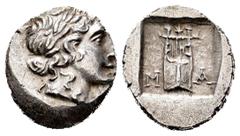 Greek Coins / Grecia Antigua Dinastía de Lycia. Masikytes. Hemidracma. 44-18 a.C. (Troxell-86). Anv.: Cabeza de Apolo a derecha. Rev.: Lira entre M y A, todo dentro de cuadrado incuso. Ag. 1,99 g. EBC