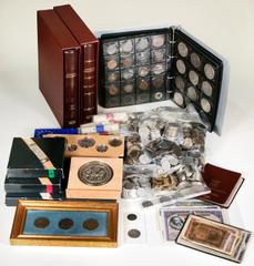 World Coins World Coins. Lot with hundreds of Spanish and foreign coins of various values and periods, also includes some Roman bronzes in low grades. We emphasize 1 real de segovia of Catholic Kings 