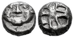 Greek Coins Mysia. Parion. Drachm. 550-520 BC. (Sng Cop-256). (Sng France-1343). Anv.: Facing head of gorgoneion with open mouth and protruding tongue. Rev.: Disorganized linear pattern within incuse 
