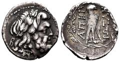 Greek Coins Epirote Republic. Epeiros. Drachm. 234-168 BC. (Franke-Group II). Anv.: Laureate head of Dodonaean Zeus right; monograms behind and below. Rev.: Eagle standing right on thunderbolt, ΑΠΕΙ t