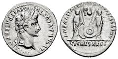 Roman Imperatorial Augustus. Denarius. 7-6 a. C. Lugdunum. (Ffc-22). (Ric-207). (Cal-852). Anv.: CAESAR AVGVSTVS DIVI. F. PATER. PATRIE, his laureate head right. Rev.: C.L. CAESARES AVGVSTI. F. COS. D