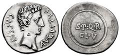 Roman Imperatorial Augustus. Denarius. 19-18 BC. Caesar Augusta (Zaragoza). (Ffc-216). (Ric-42b). (Cal-722). Anv.: CAESAR AVGVSTVS bare head of Augustus left. Rev.: S.P.Q.R. / CL. V. inscribed on shie