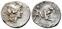 Roman Republican Didius. Titus Didius. Denarius. 112-113 BC. Uncertain mint. (Ffc-675). (Craw-294/1). (Cal-539). Anv.: Head of Roma right, monogram of ROMA behind. X below. Rev.: Two soldiers fighting