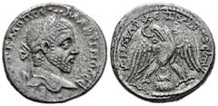 Roman Imperial Macrinus. Seleucis and Pieria. Tetradrachm. 217-218 AD. Emesa. (Prieur-972). Anv.: AYT K M OΠ CЄ MAKPINOC CЄB, Laureate bust right. Rev.: ΔΗΜΑΡX ЄΞ ΥΠΑΤΟC ΠΠ, eagle standing facing, hea