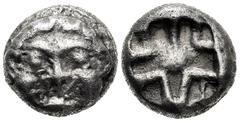 Greek Coins Mysia. Parion. Drachm. 550-520 BC. (Sng Cop-256). (Rosen-525). (Asyut-612). Anv.: Facing head of gorgoneion with open mouth and protruding tongue. Rev.: Irregular incuse punch. Ag. 3,60 g.