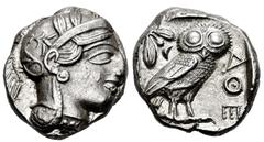 Greek Coins Attica. Tetradrachm. 454-404 BC. Athens. (Gc-2526). (Sng Cop-31). Anv.: Head of Athena right, wearing crested Attic helmet ornamented with three olive leaves above visor and spiral palmett