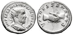 Roman Imperial Pupienus. Antoninianus. 238 AD. Rome. (Ric-IV 11b). (Bmcre-92). (Rsc-21). Anv.: IMP CAES PVPIEN MAXIMVS AVG, radiate, draped and cuirassed bust to right. Rev.: PATRES SENATVS, clasped h