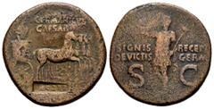 Roman Imperial Germanicus. Dupondius. 37-41 AD. Rome. (Ric-I 57). (Bmcre-93). Anv.: GERMANICVS CAESAR, Germanicus, bare-headed, draped and holding eagle-tipped sceptre and reins, driving triumphal qua