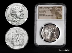 Greek Coins Thrace. Thasos. Tetradrachm. 148-90/80 BC. (Sng Cop-1039). (Bmc-72). (Hgc-6, 359). Anv.: Head of Dionysos to right, wearing ivy wreath. Rev.: HPAKΛEOYΣ ΣΩTHPOΣ, Herakles standing to left, 