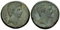 Roman Imperatorial Octavian and Divus Julius Caesar. Dupondius. 38 BC. South of Italy. (BMCRR-Gaul 105). (Craw-535/1). (Sydenham-1336). (RPC-I 620). Anv.: CAESAR DIVI F. Head of Octavio right. Rev.: D