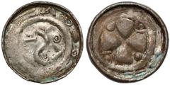 Medieval Poland Collection Denar krzyżowy CNP IV - litera S w lewo (odwrócona) Emisja po 1060 r.W zakamarkach ślady drapania zabrudzeń, prezencja dobra.Av. Centralnie odwrócona litera S oraz mniejsze 