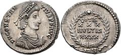 Roman Imperial Constantius II, 337-361. Siliqua (Silver, 22 mm, 3.00 g, 6 h), Sirmium, November 355-summer 361. D N CONSTAN-TIVS P F AVG Pearl-diademed, draped and cuirassed bust of Constantius II to 