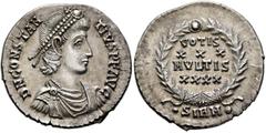 Roman Imperial Constantius II, 337-361. Siliqua (Silver, 21 mm, 3.53 g, 12 h), Sirmium, November 355-summer 361. D N CONSTAN-TIVS P F AVG Pearl-diademed, draped and cuirassed bust of Constantius II to