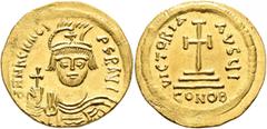 Byzantine Heraclius, 610-641. Solidus (Gold, 21 mm, 4.48 g, 7 h), Constantinopolis, 610-613. d N hЄRACLIЧS P P AVG Draped and cuirassed bust of Heraclius facing, with short beard, wearing plumed helme