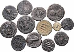 Lotes de conjunto / Lots Lote de 13 bronces bizantinos de Anastasio I (dos), Justiniano I, Tiberio II (cuatro), Mauricio Tiberio (cuatro), Focas y Romano III. A examinar. MBC-/MBC+.