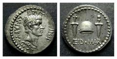 COLLECTION OF ROMAN REPUBLICAN COINAGE M JUNIUS BRUTUS M JUNIUS BRUTUS AR-Denarius, 3,59 g. Mint moving with Brutus. summer 42 Bc.. Obv.: L PLAET CEST / BRVT IMP Head of Brutus r. Rev.: EID MAR Pileus