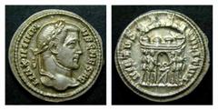 ROMAN IMPERIAL COINAGE GALERIUS (Caesar, 293-305) GALERIUS (Caesar, 293-305) AR-Argenteus, 3,63 g. Ticinum. c. 294. Obv.: MAXIMIANVS CAESAR Laureate head r. Rev.: VIRTVS MILITVM The four emperors sacr