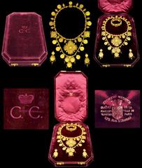 COINS. THE FROMENT-MEURICE JEWELLERY ENSEMBLE. Designed by the 19th Century French Master. Comprising 33 Ancient Greek and Roman Gold Coins. . A Unique Example of intricate Gold Jewellery: Comprising 