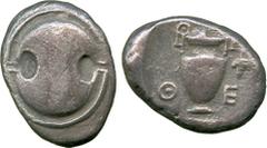 ANCIENT COINS. GREEK. Boiotia, Thebes (c.425-400 BC), Silver Stater, Boiotian shield, rev Θ -E, amphora with bunch of grapes hanging from right side, 11.82g (BMC 77). Oval flan, some light surface por