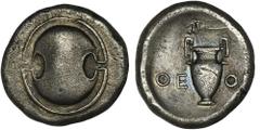 ANCIENT COINS Greece, Boeotia, Thebes, Stater - VERY RAREVery rare variant with the letters QE-OG, the initials of the magister Theog.Only 13 listings on Coinarchives.Greece Boeotia, Thebes, Stater 36